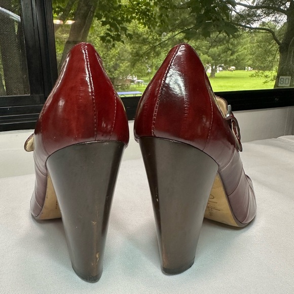 COLE HAAN Burgundy Mary Jane block heel peep toe pump Sz 6.5 Create an Account - Picture 5 of 5